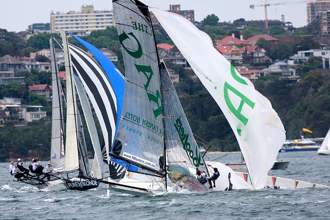 EG 3-Buoys Challenge, Race 2 © Frank Quealey /Australian 18 Footers League http://www.18footers.com.au
